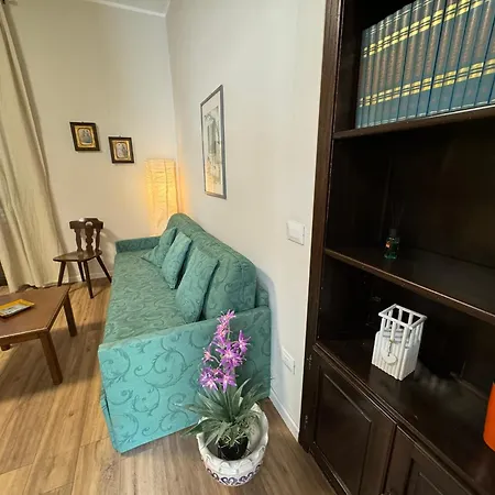 La Rosa Apartment
